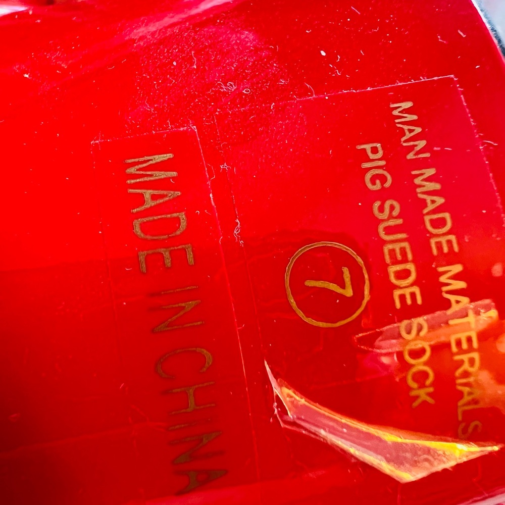 Ellie Red Platform High Heels, size 7 - Picture 2 of 14